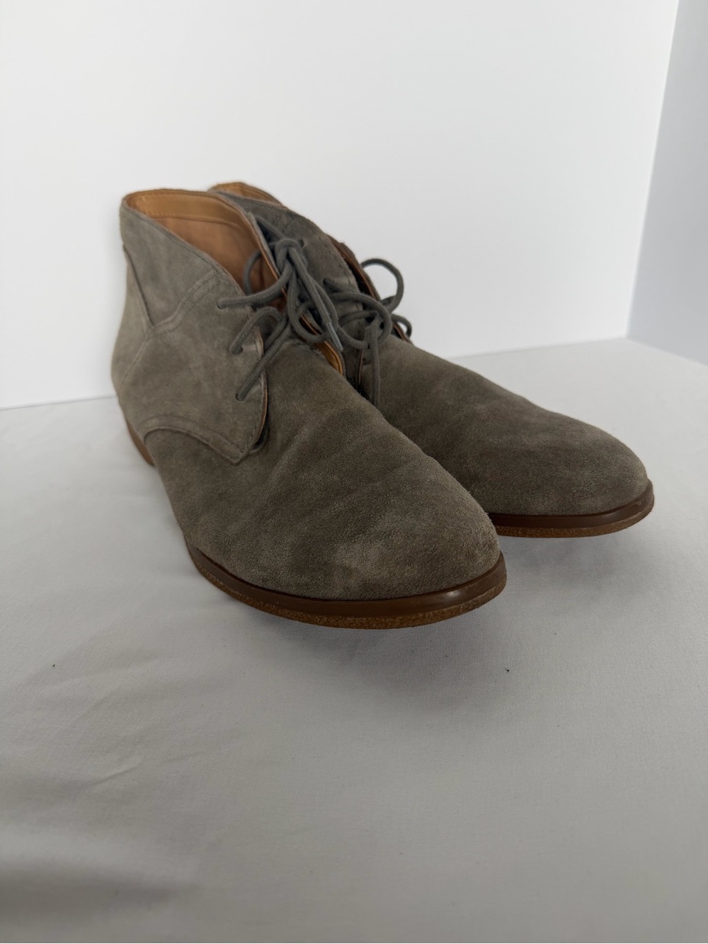 Franco Sarto Men's Suede Chukka Boots in Gray-Taupe